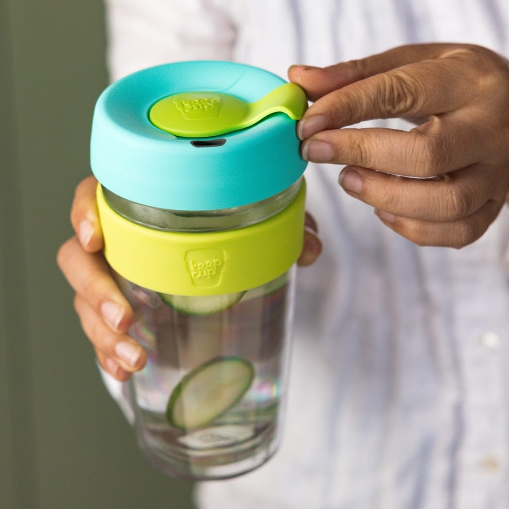 keepcup-brew-longplay-matcha-l-16oz-inhand.jpg